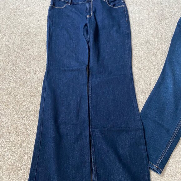 Women's Size 14 Jean's Old Navy Wow Mid Rise and True Craft High Rise - Picture 2 of 7